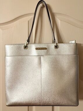 Michael Kors Metallic Silver Saffiano Tote